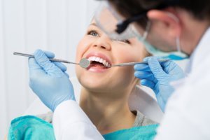 Cosa è l’implantologia dentale?